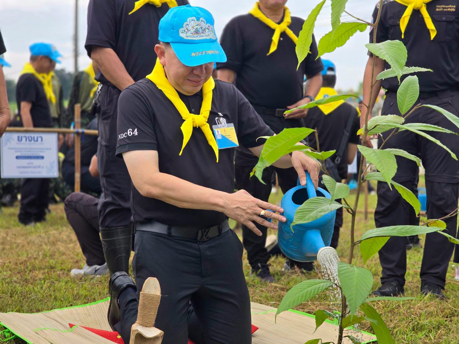 title - สำนักงานการปฏิรูปที่ดินจังหวัดเพชรบูรณ์ กิจกรรมจิตอาสาปลูกต้นไม้ เนื่องในโอกาสวันคล้ายวันพระราชสมภพ สมเด็จพระนางเจ้าสิริกิติ์ พระบรมราชินีนาถ พระบรมราชชนนีพันปีหลวง และวันแม่แห่งชาติ 12 สิงหาคม 2569